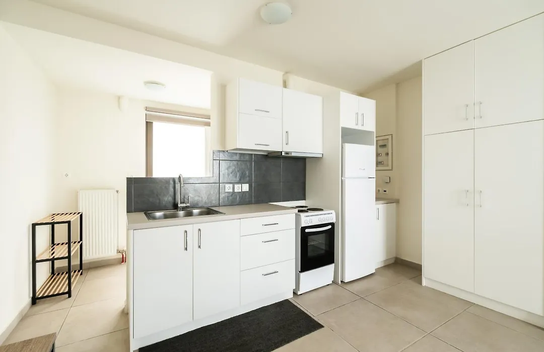 Elysee Apartment 8-1